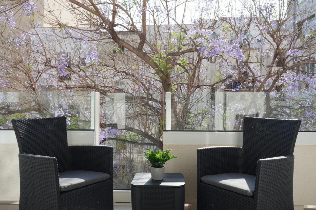 Homega - City Center New Apartment Bari Exterior foto